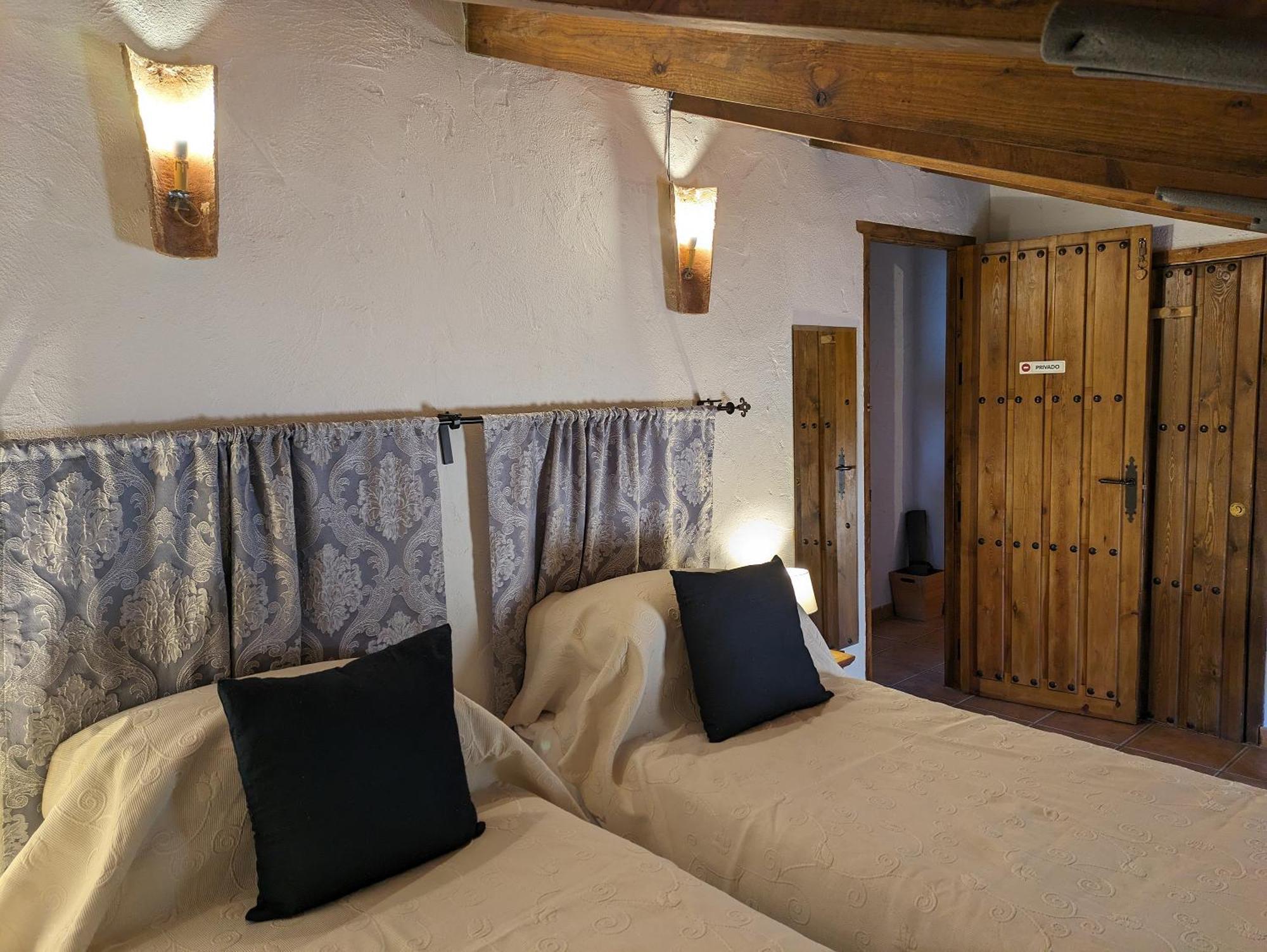 Casa KiSi Rural Boutique B&B Colmenar Extérieur photo